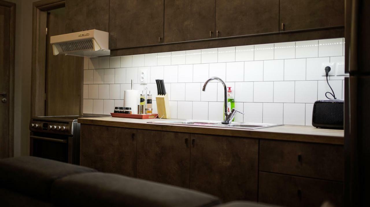 D16-Cosy Downtown Apartment Atena Exterior foto