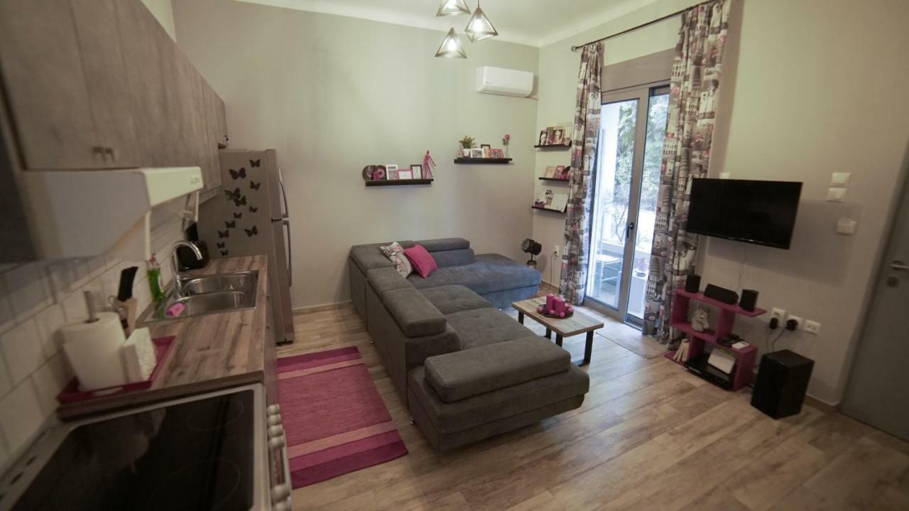 D16-Cosy Downtown Apartment Atena Exterior foto