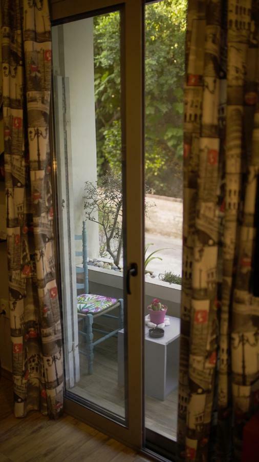 D16-Cosy Downtown Apartment Atena Exterior foto